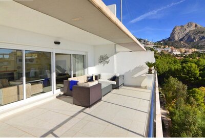 Вилла класса люкс в Altea, продажа