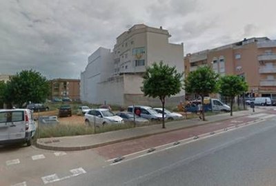 Участок в черте города в Dénia, продажа