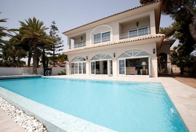 Вилла класса люкс в Orihuela Costa, Punta Prima 1ª Linea de Mar, продажа