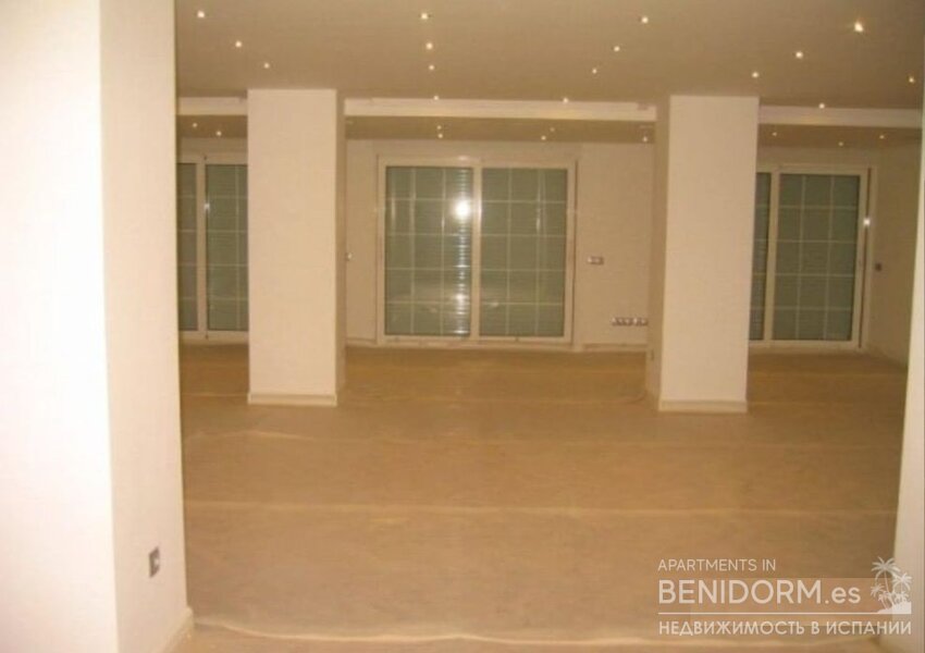 Вилла класса люкс в Alicante, продажа