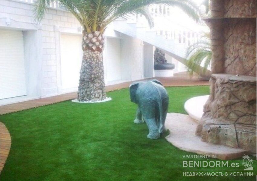 Вилла класса люкс в Alicante, продажа